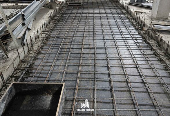 Gia cốp cốp thép bể nước