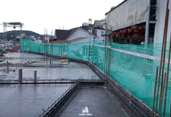 Che lưới an toàn Che lưới an toàn