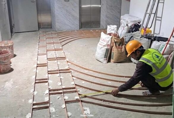 Công tác định hình